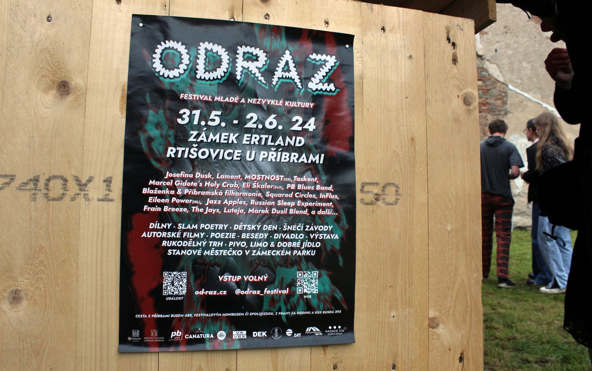 020